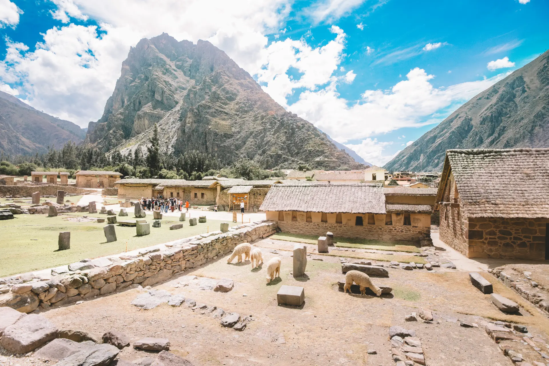 Valle Sacra — Chinchero · Maras · Moray · Ollantaytambo · Pisac