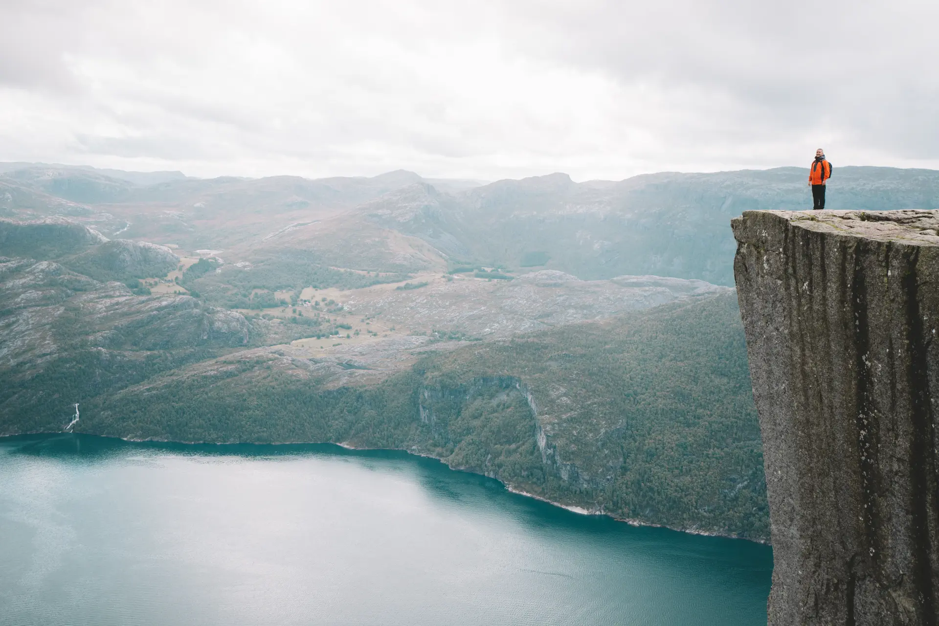 Trekking al Preikestolen — Preikestolen · Odda