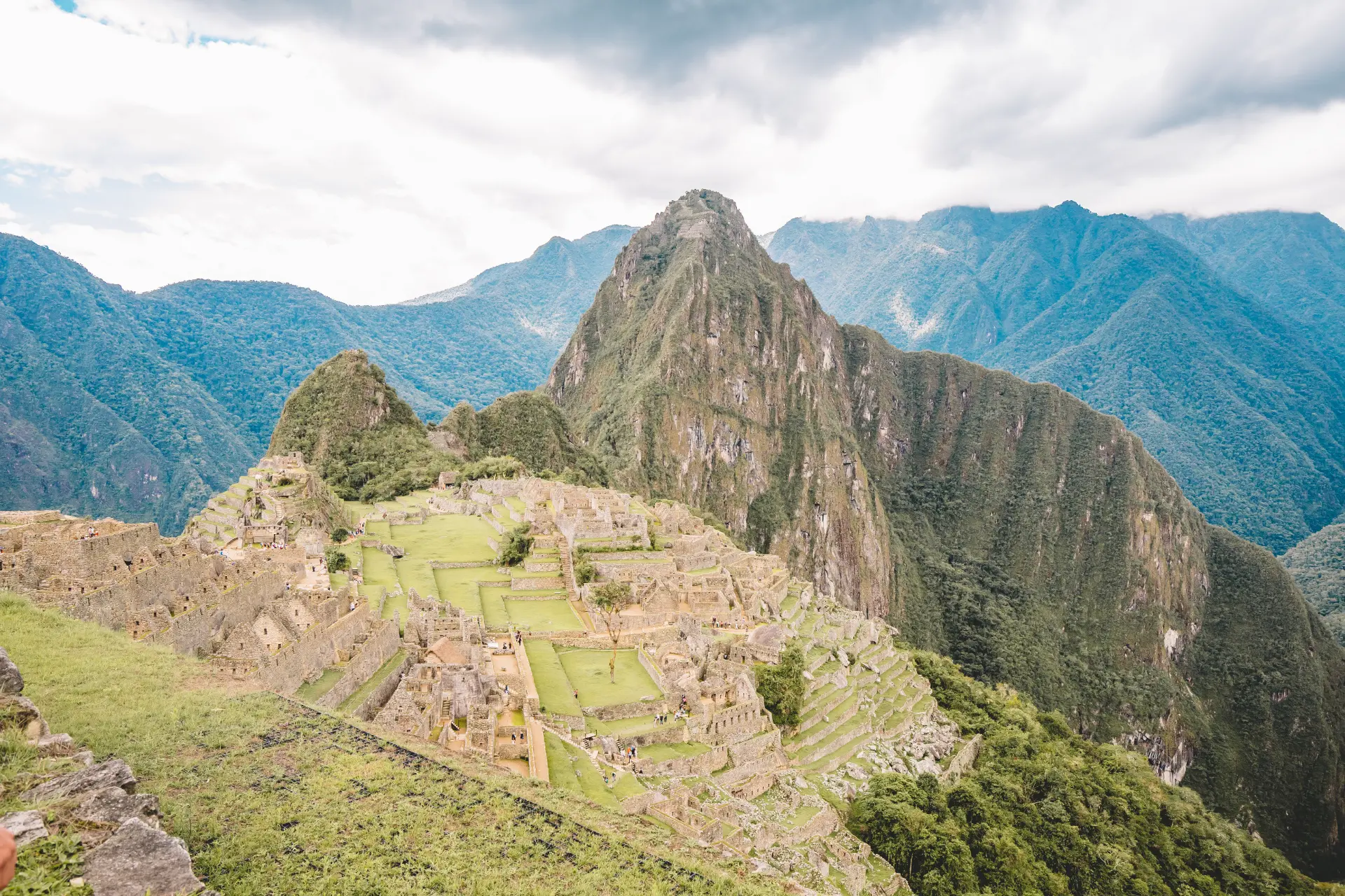 Machu Picchu — Aguas Calientes · Machu Picchu