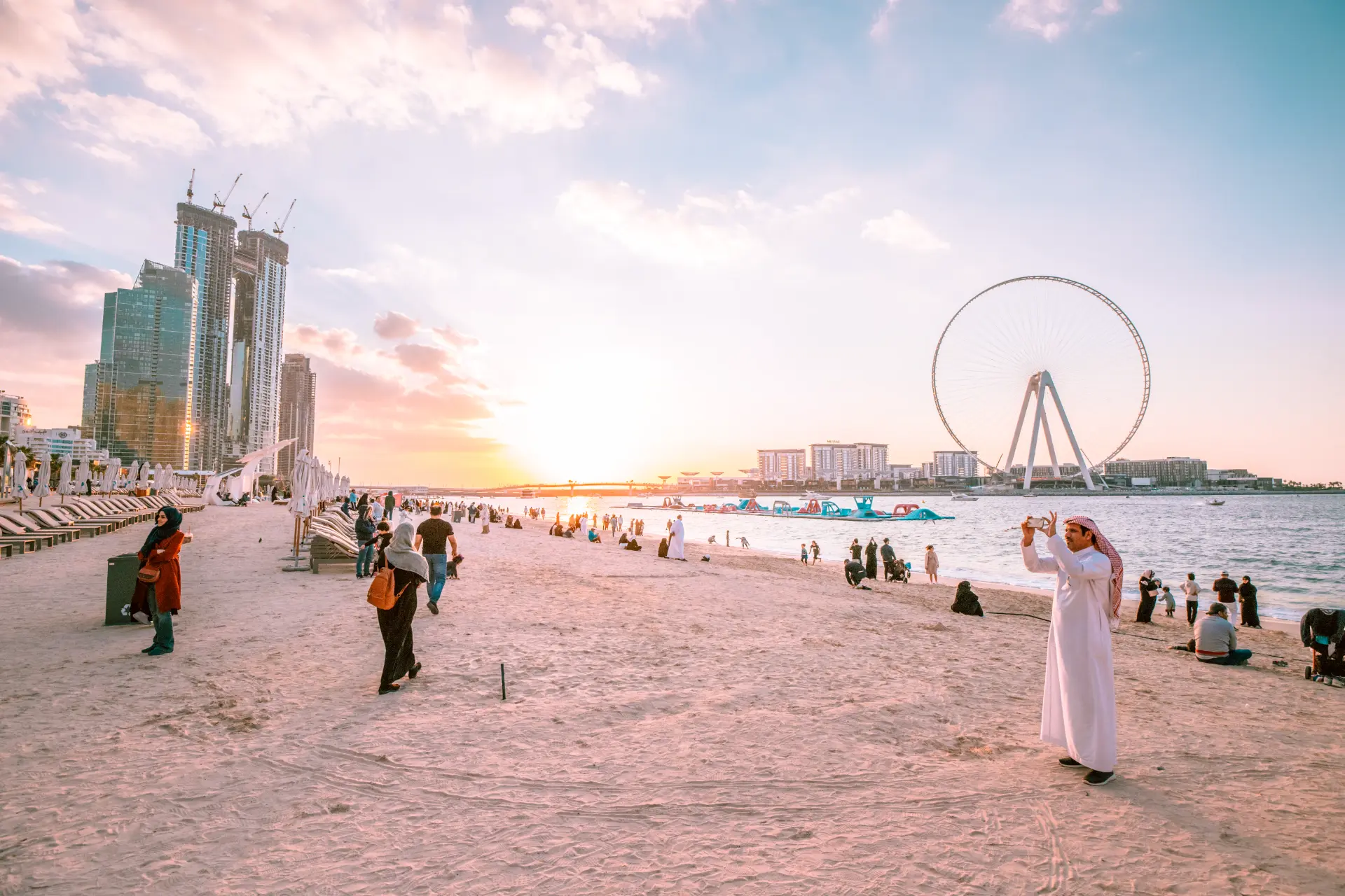 Burj Khalifa e Marina Beach — Downtown · Marina
